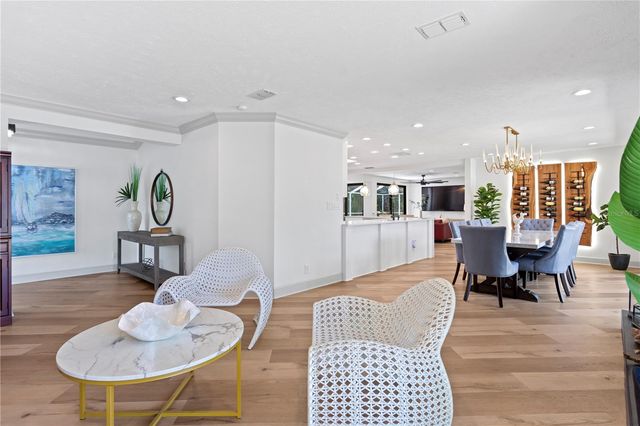 207 S COOLIDGE AVENUE, Tampa, FL 33609