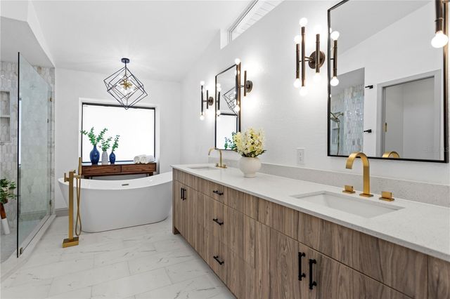 207 S COOLIDGE AVENUE, Tampa, FL 33609