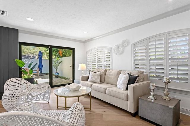 207 S COOLIDGE AVENUE, Tampa, FL 33609