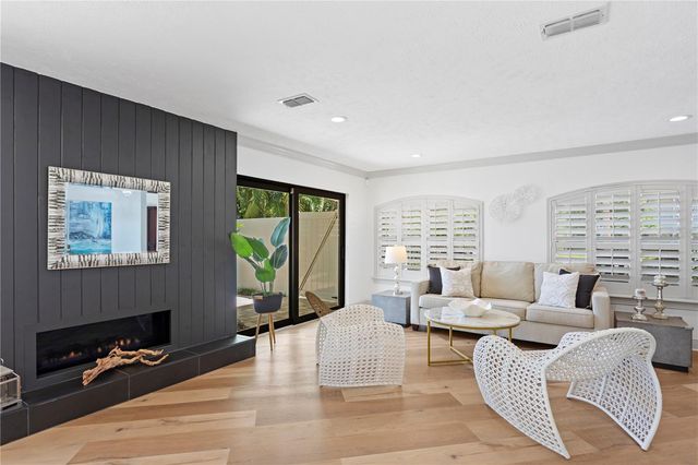 207 S COOLIDGE AVENUE, Tampa, FL 33609