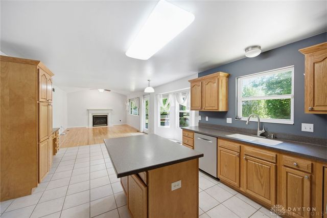 1087 Kingsview Court, Maineville, OH 45039