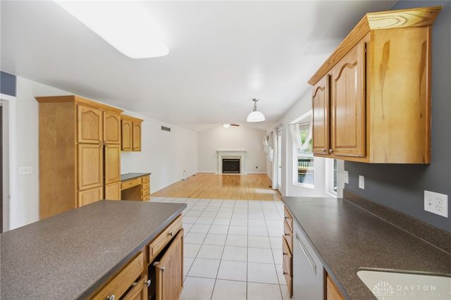 1087 Kingsview Court, Maineville, OH 45039