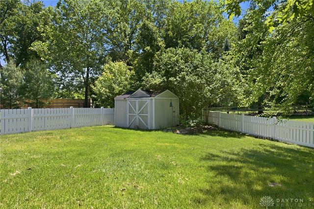 1087 Kingsview Court, Maineville, OH 45039