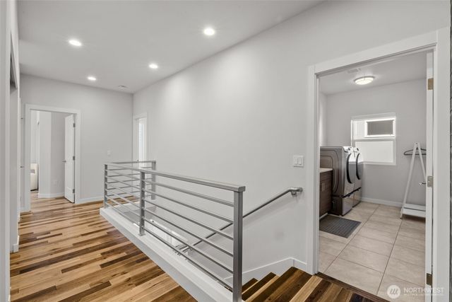2627 SW 100th Street, Seattle, WA 98146