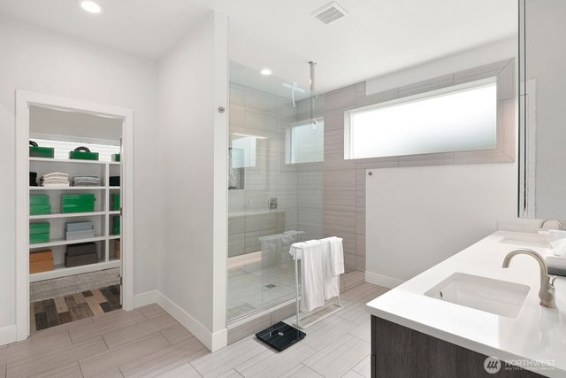 2627 SW 100th Street, Seattle, WA 98146