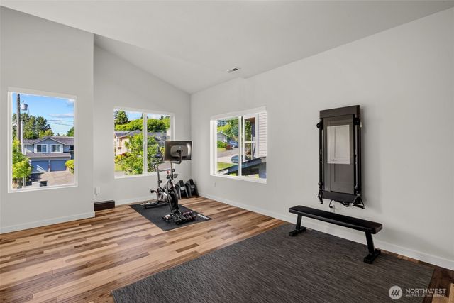 2627 SW 100th Street, Seattle, WA 98146