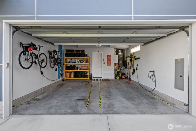 2627 SW 100th Street, Seattle, WA 98146