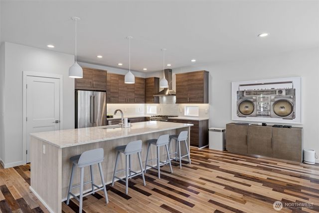 2627 SW 100th Street, Seattle, WA 98146