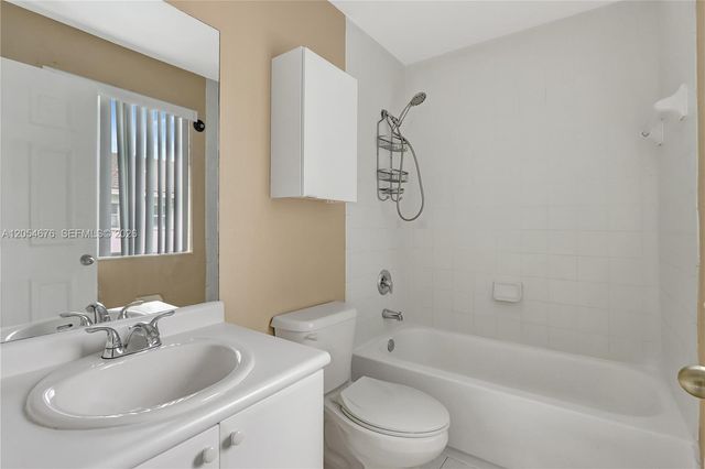 2874 SE 15th Rd 52, Homestead, FL 33035