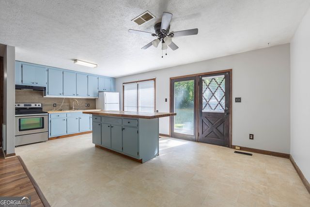 45 Kimberly Drive, Carrollton, GA 30117