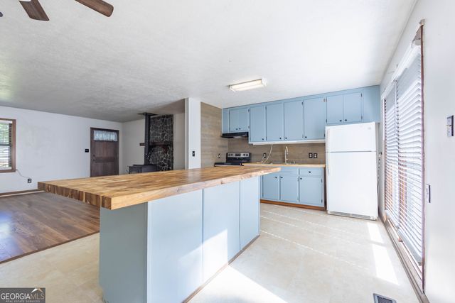 45 Kimberly Drive, Carrollton, GA 30117
