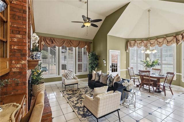 2917 Camille Drive, College Station, TX 77845