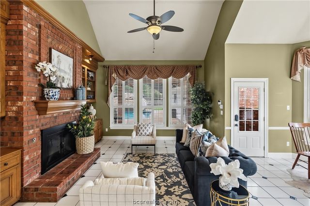 2917 Camille Drive, College Station, TX 77845
