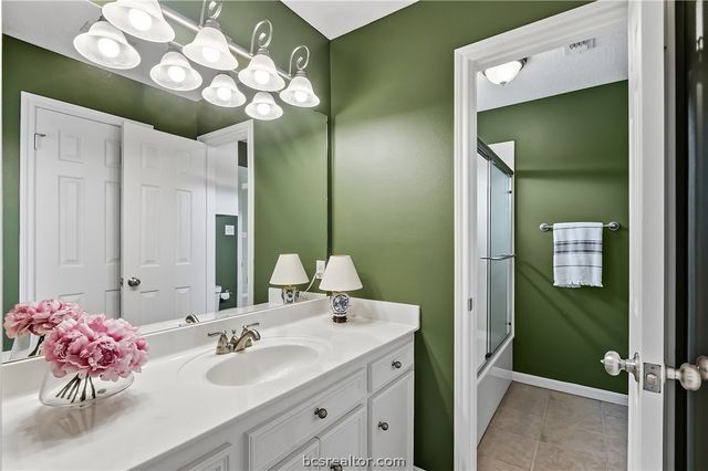 2917 Camille Drive, College Station, TX 77845