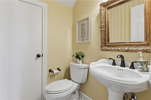 2917 Camille Drive, College Station, TX 77845