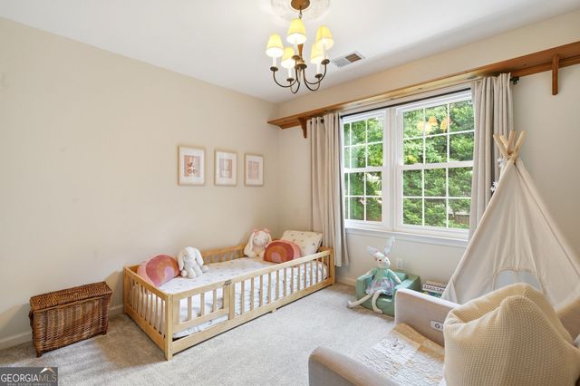 906 Spring Valley, Woodstock, GA 30189