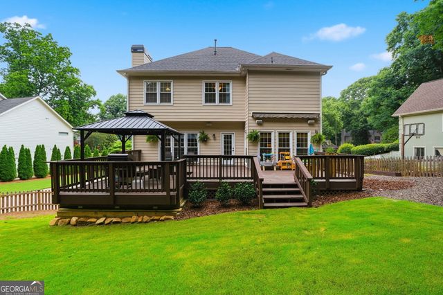 906 Spring Valley, Woodstock, GA 30189