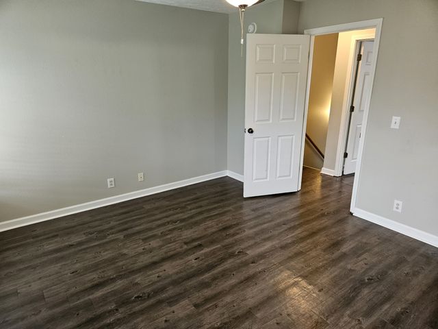 2015 Bradyville Pike, Murfreesboro, TN 37130