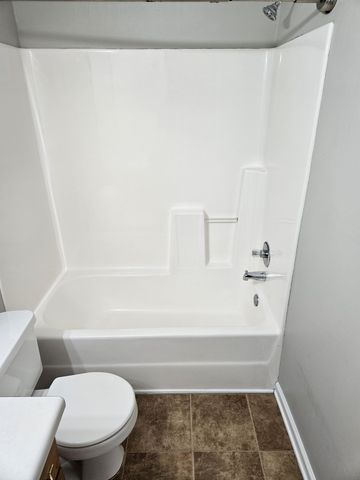 2015 Bradyville Pike, Murfreesboro, TN 37130