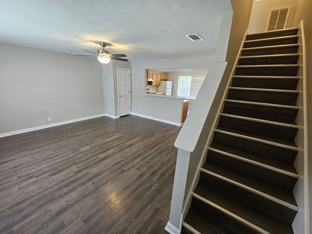 2015 Bradyville Pike, Murfreesboro, TN 37130