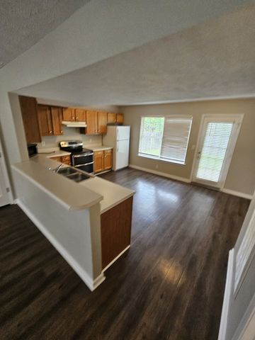 2015 Bradyville Pike, Murfreesboro, TN 37130
