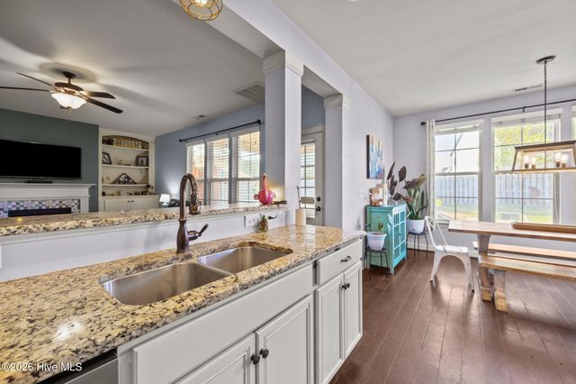 105 Hampton Drive, Holly Ridge, NC 28445