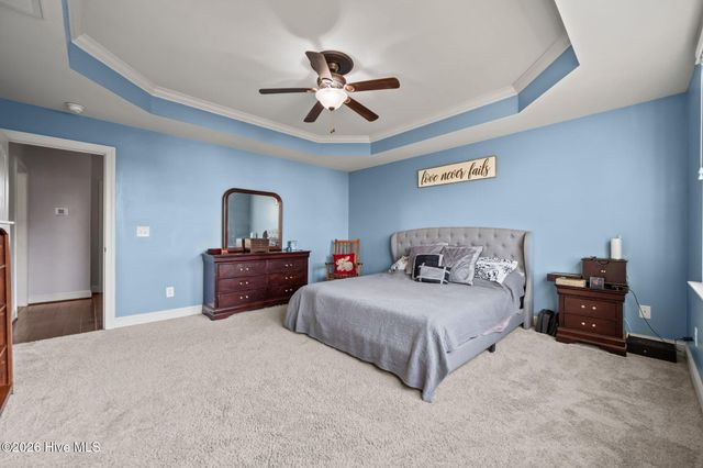 105 Hampton Drive, Holly Ridge, NC 28445