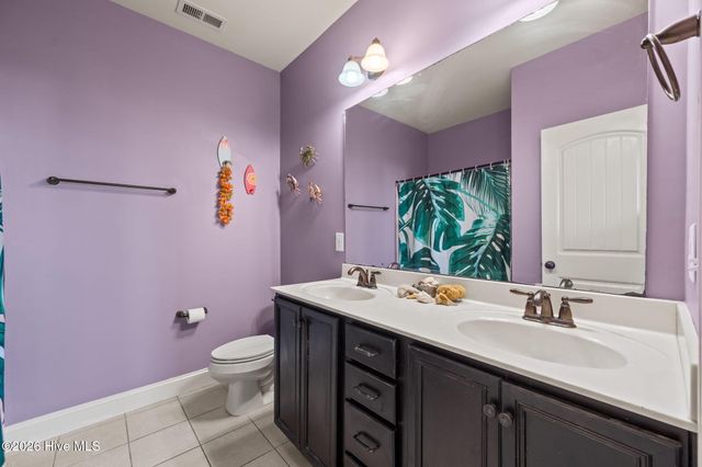 105 Hampton Drive, Holly Ridge, NC 28445