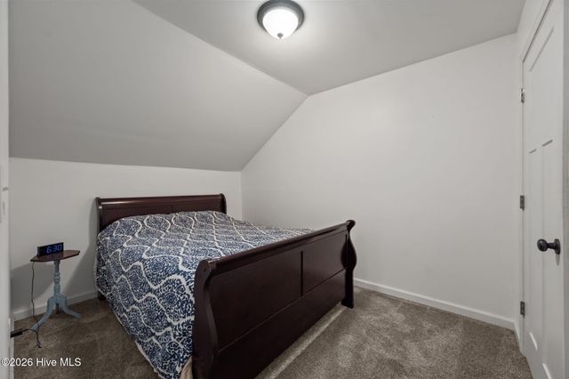 105 Hampton Drive, Holly Ridge, NC 28445