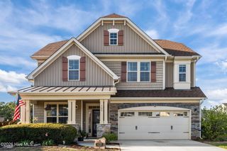 105 Hampton Drive, Holly Ridge, NC 28445