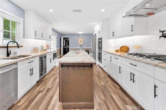 1525 Garden Street, Redlands, CA 92373