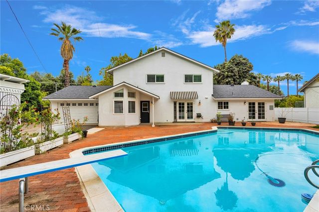 1525 Garden Street, Redlands, CA 92373