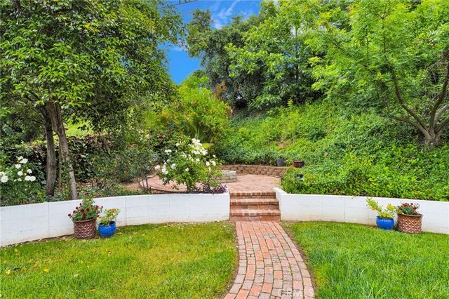 1525 Garden Street, Redlands, CA 92373