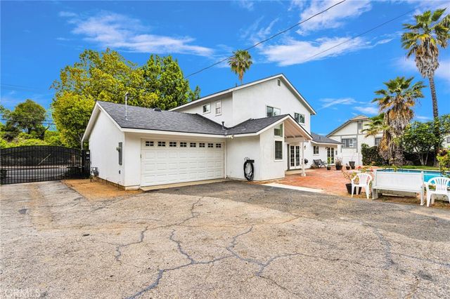 1525 Garden Street, Redlands, CA 92373