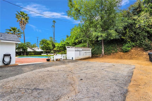 1525 Garden Street, Redlands, CA 92373