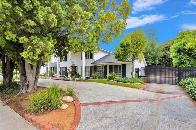 1525 Garden Street, Redlands, CA 92373