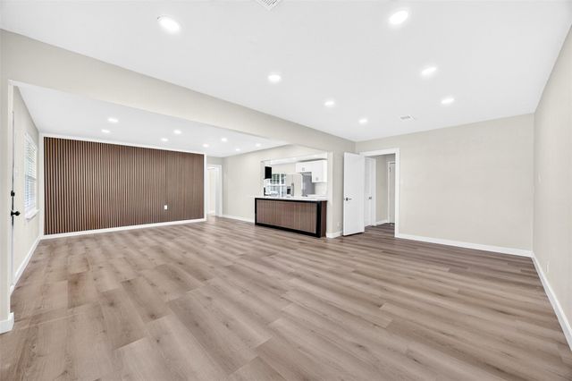 1202 Dogwood Drive, Pasadena, TX 77506