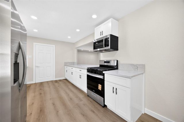 1202 Dogwood Drive, Pasadena, TX 77506