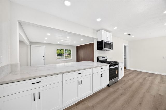1202 Dogwood Drive, Pasadena, TX 77506