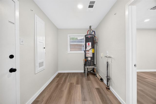 1202 Dogwood Drive, Pasadena, TX 77506