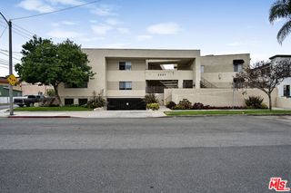 2005 Grismer Avenue, Burbank, CA 91504