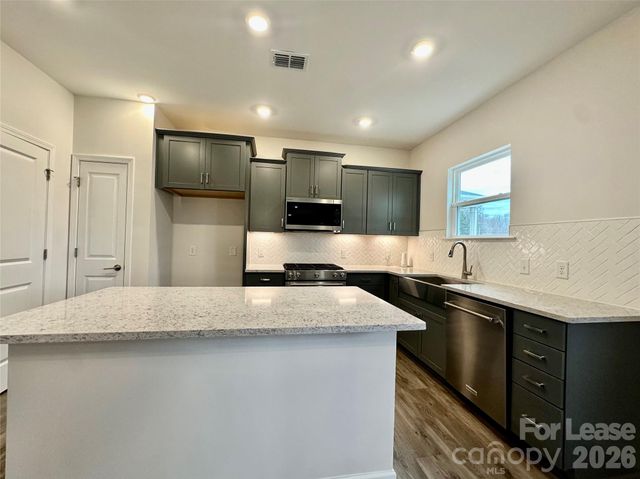 6012 Chumbley Point Road, Charlotte, NC 28215