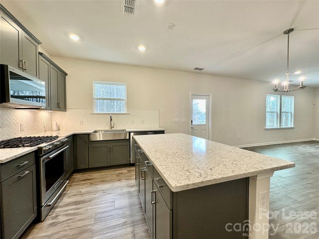 6012 Chumbley Point Road, Charlotte, NC 28215