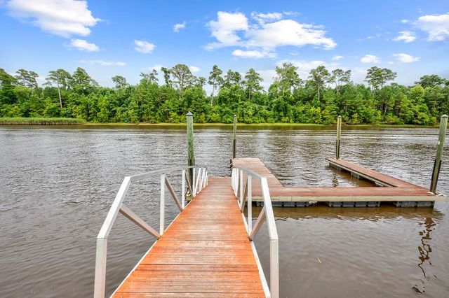 1019 Bluffview Dr., Myrtle Beach, SC 29579