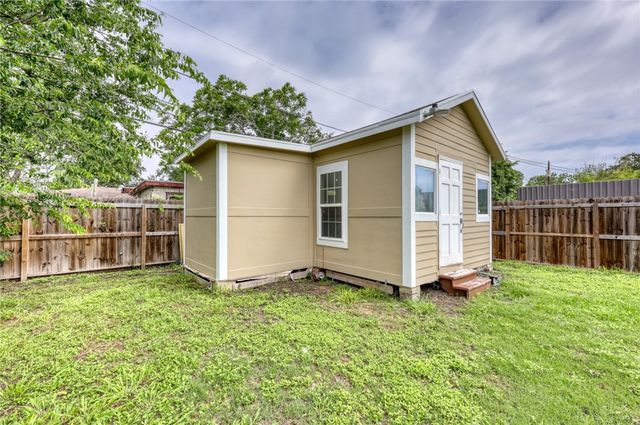 2729 Elizabeth St, Corpus Christi, TX 78404