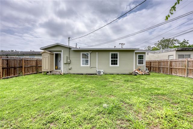 2729 Elizabeth St, Corpus Christi, TX 78404
