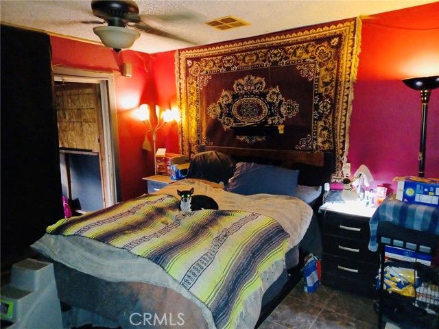 18837 6th, Bloomington, CA 92316