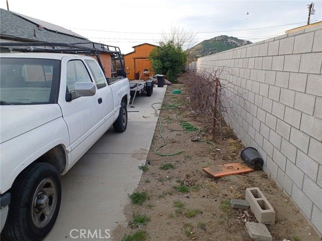 18837 6th, Bloomington, CA 92316