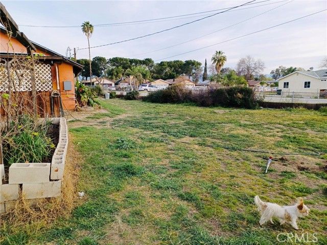 18837 6th, Bloomington, CA 92316