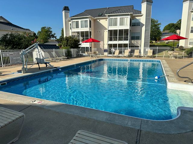 195 Meadow Brook Lane 3-3, Branson, MO 65616